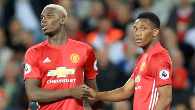 Sau vụ oanh tạc của Scholes, liệu có ai ủng hộ Jose Mourinho? - Bóng Đá