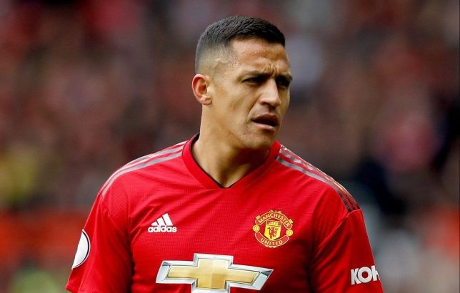 Chưa tái xuất, Sanchez vẫn được Solskjaer 