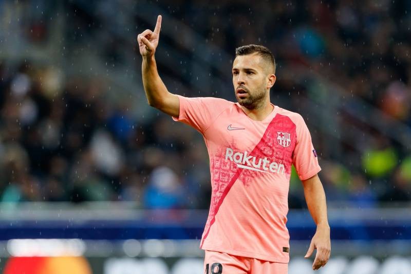 Barcelona's Jordi Alba calls for action on contract renewal - Bóng Đá