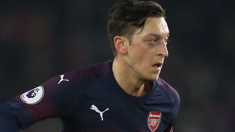 Cực nóng! Đại diện chốt tương lai Mesut Ozil ở Arsenal - Bóng Đá