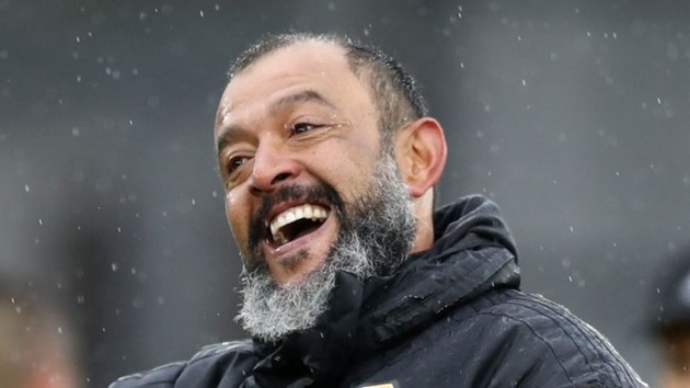 Vượt trên các đại gia, chiến lược gia của Wolves giành danh hiệu 