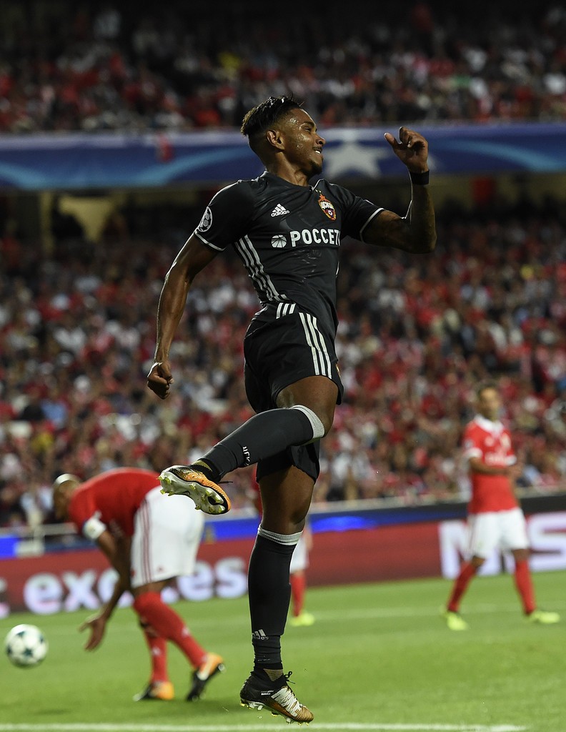 Benfica 1 - 2 CSKA Moscow - Bóng Đá