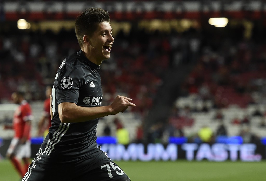 Benfica 1 - 2 CSKA Moscow - Bóng Đá
