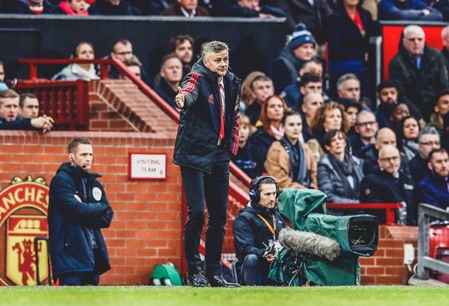 Solskjaer chưa hài lòng về điều gì ở hiệp 1 trận gặp Huddersfield? - Bóng Đá