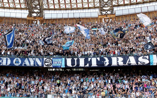 Napoli 6-0 Benevento: Cơn điên của 'IMC' - Bóng Đá