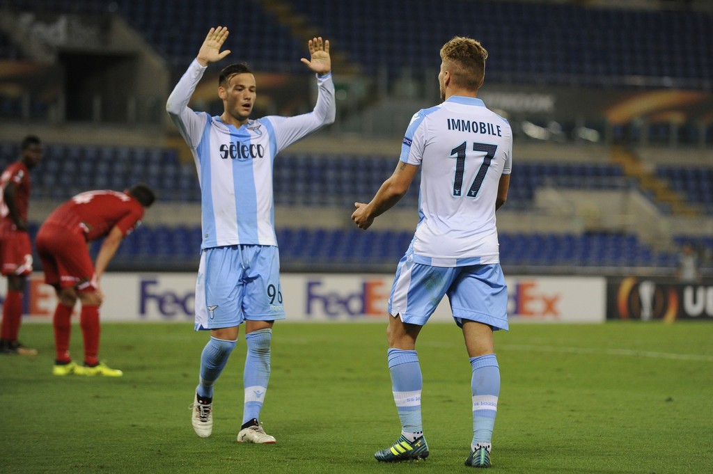 SS Lazio 2-0 Zulte Waregem - Bóng Đá