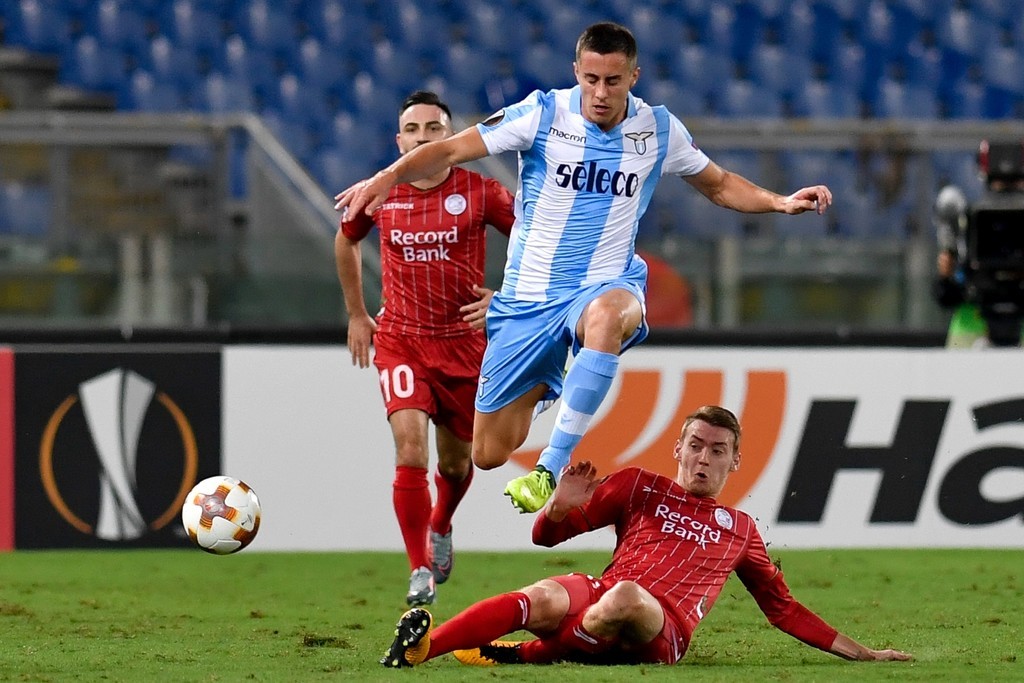 SS Lazio 2-0 Zulte Waregem - Bóng Đá