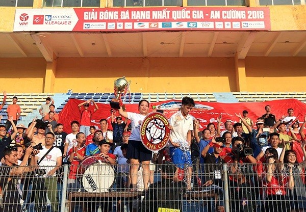 Gánh nặng sau cuộc hồi sinh Thể Công - Bóng Đá