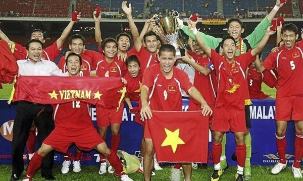 Lứa 'Thể Công 87' còn lại gì sau 10 năm chơi chuyên nghiệp? - Bóng Đá
