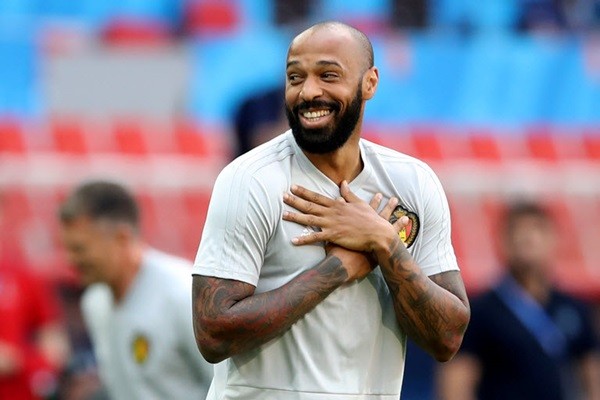 Thierry Henry làm HLVvà bài học nhãn tiền mang tên Gary Neville - Bóng Đá