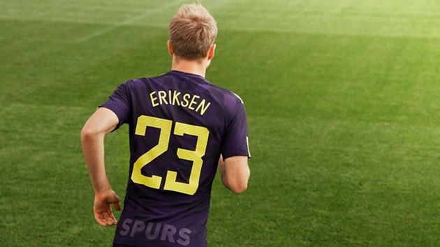 Tottenham tung áo đấu thứ 3 cực kỳ đẹp mắt - Bóng Đá
