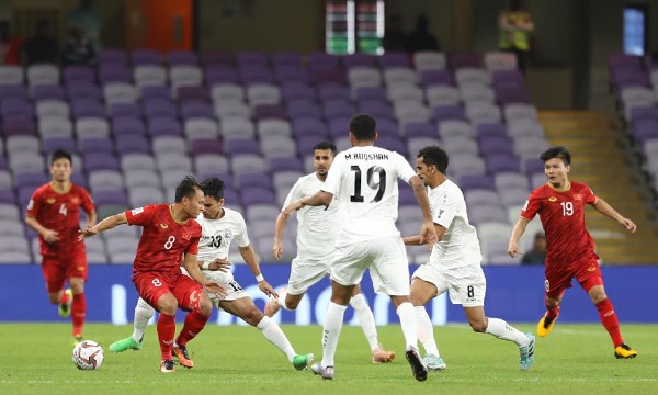 Trực tiếp ĐT Việt Nam 0-0 Yemen (H1): Sắc đỏ tràn lên tấn công - Bóng Đá