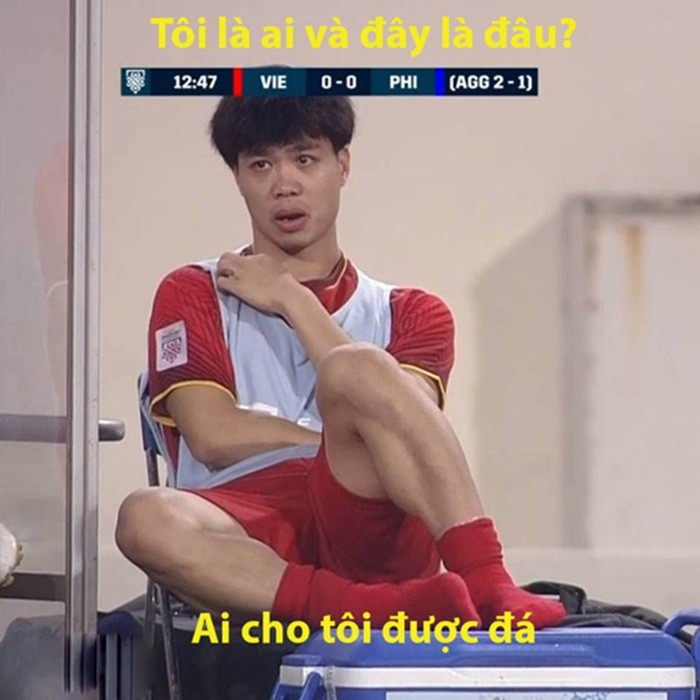 Ảnh troll: Công Phượng ủ mưu ghi bàn, Quang Hải bị 