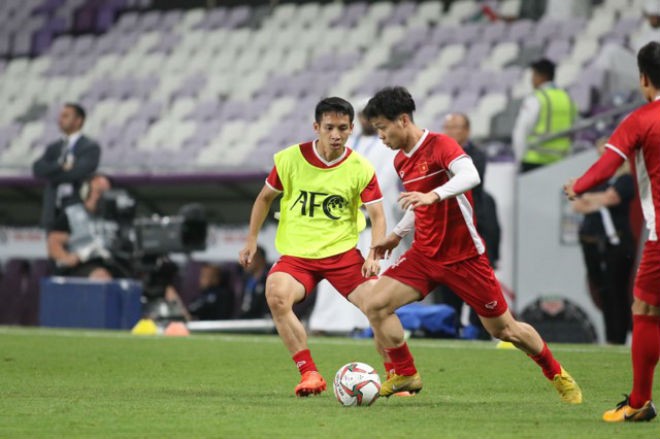 Trực tiếp ĐT Việt Nam 0-0 Yemen: Công Phượng đá chính, Viêt Nam chơi 3 tiền đạo - Bóng Đá