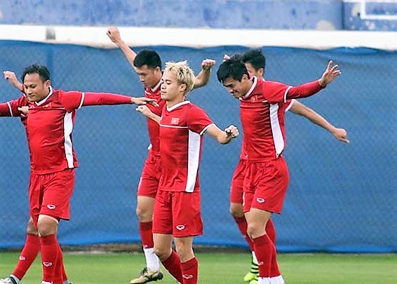 Trực tiếp ĐT Việt Nam 0-0 Jordan: Quang Hải, Công Phượng và Văn Đức đá chính - Bóng Đá