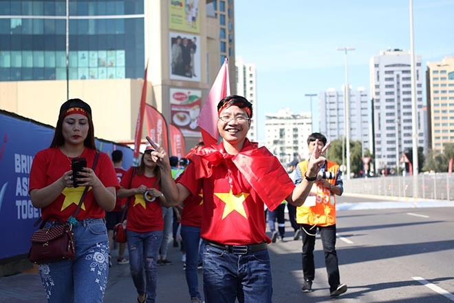 Trực tiếp ĐT Việt Nam 0-0 ĐT Iran: Công Phượng, Quang Hải đá chính - Bóng Đá