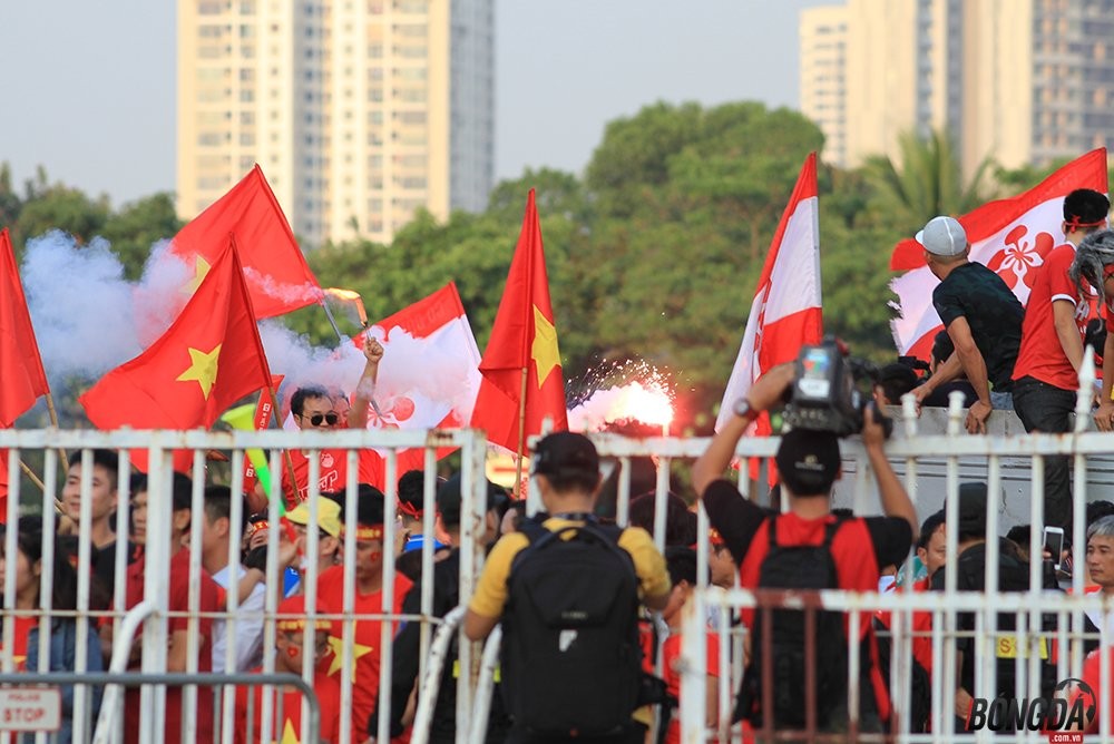 TRỰC TIẾP ĐT Việt Nam 0-0 ĐT Malaysia: Quyết chiến vì ngôi đầu! - Bóng Đá
