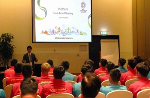 Công Phượng, Quang Hải đi học công nghệ VAR, sẵn sàng quật ngã 