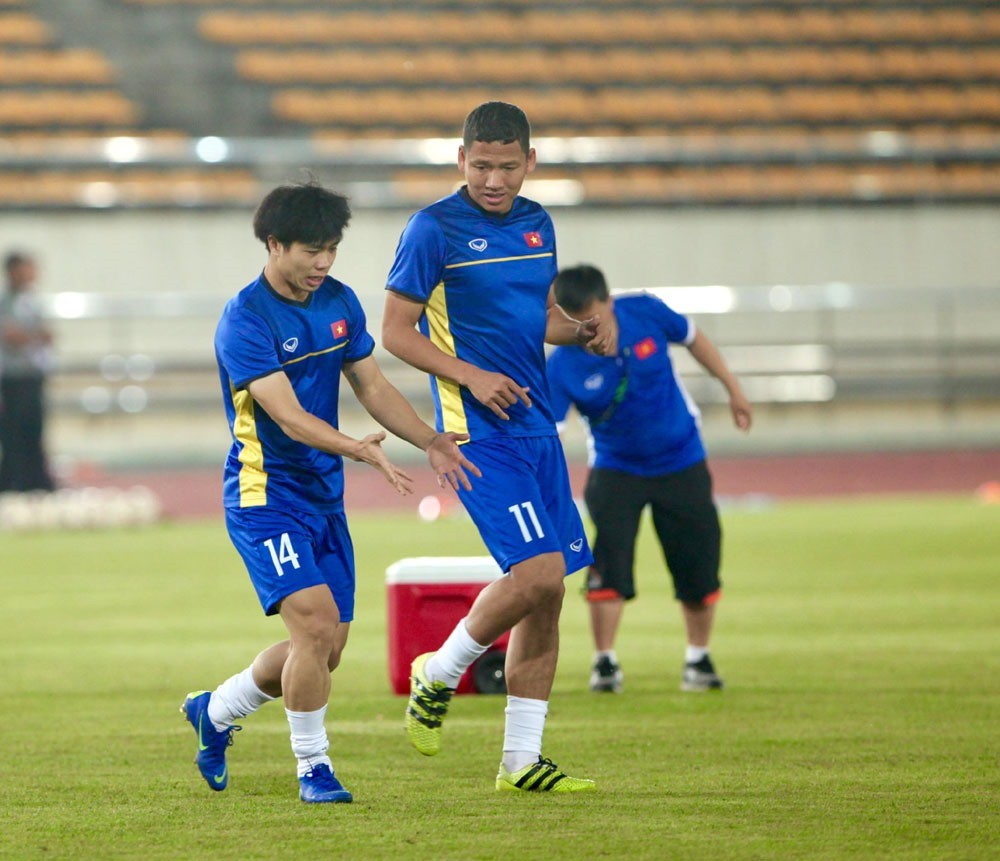 TRỰC TIẾP ĐT Lào 0-0 ĐT Việt Nam: Lâm 