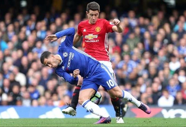 Mourinho úp mở việc sử dụng Herrera - Bóng Đá