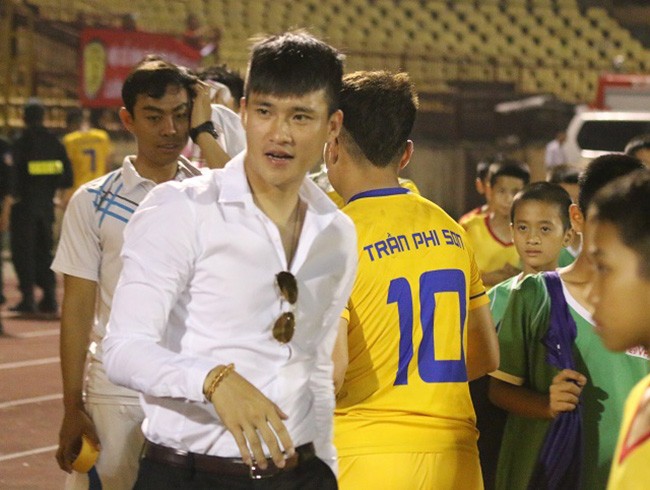  - Bóng Đá