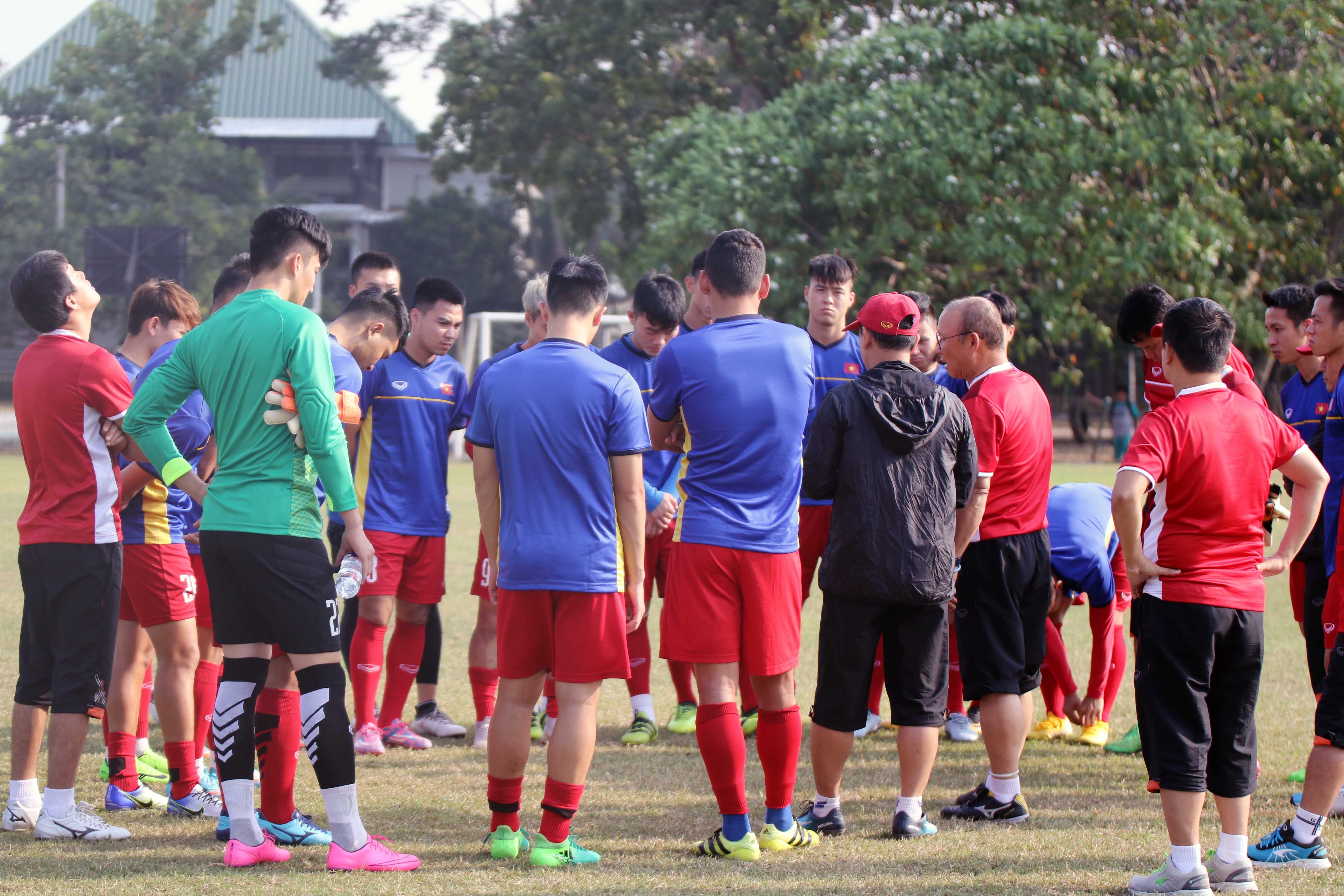 Ban huấn luyện hài lòng về sân tập của U23 Việt Nam tại ASIAD 2018 - Bóng Đá