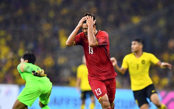 'Tuyển Việt Nam cần đá tỉnh táo hơn, bớt rườm rà' - Bóng Đá