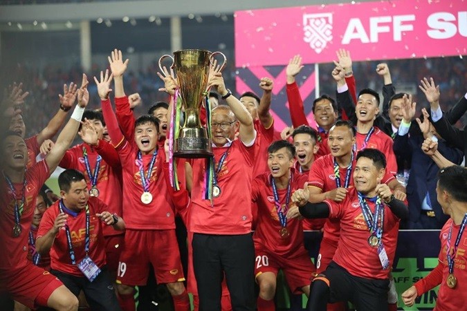 Việt Nam vô địch AFF Cup, báo Trung Quốc khen ngợi một người - Bóng Đá