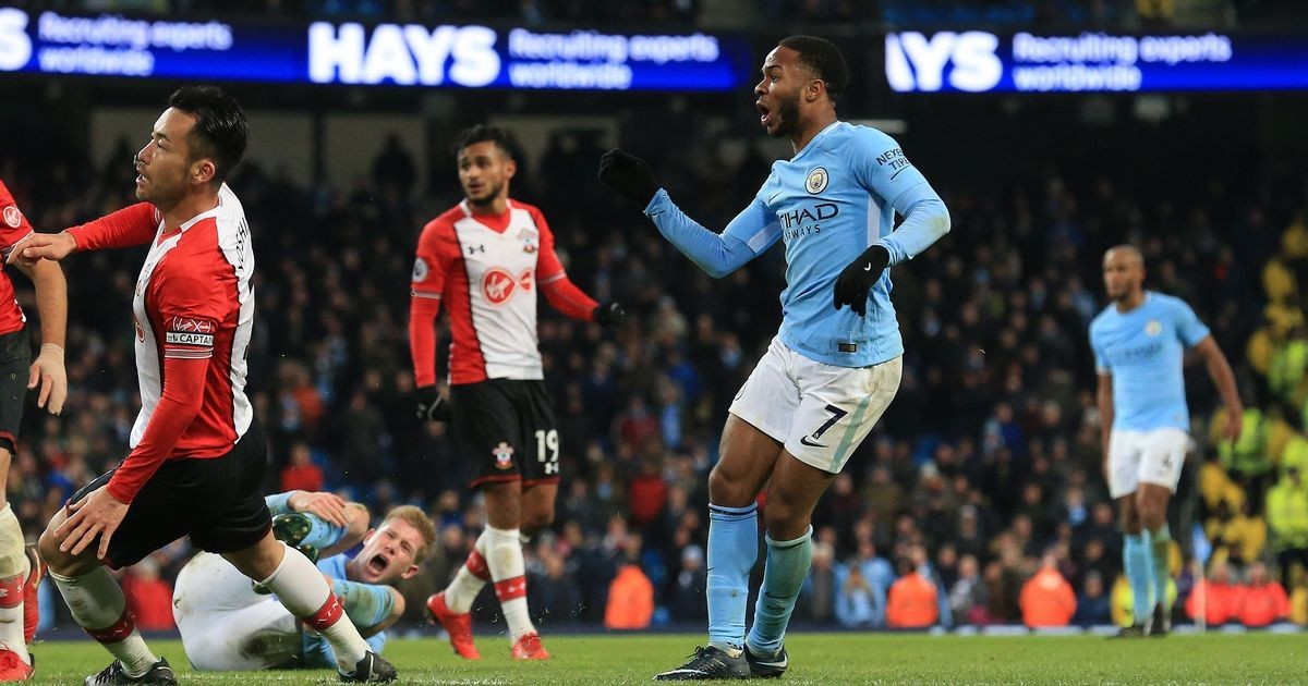 Sterling lập siêu phẩm, Man City khiến cả Premier League thất vọng - Bóng Đá