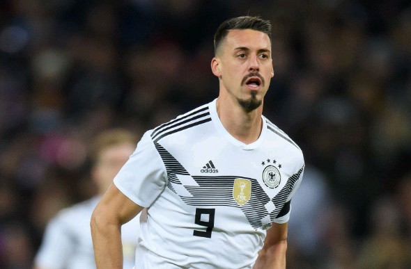 Bayern chiêu mộ tuyển thủ Đức chia lửa cho Lewandowski - Bóng Đá