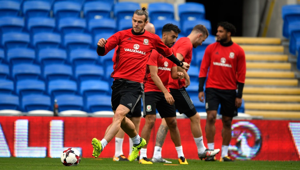 Ảnh tập Wales - Bóng Đá