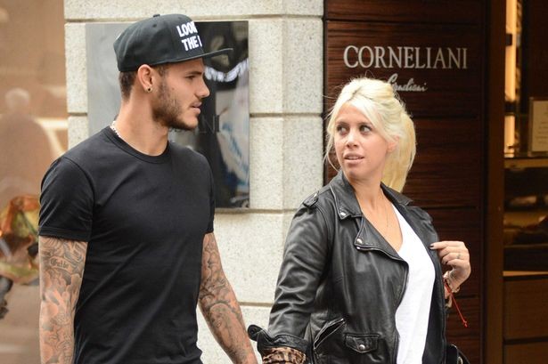 Icardi chọc vợ 'nổi điên' vì quá... ngoan - Bóng Đá