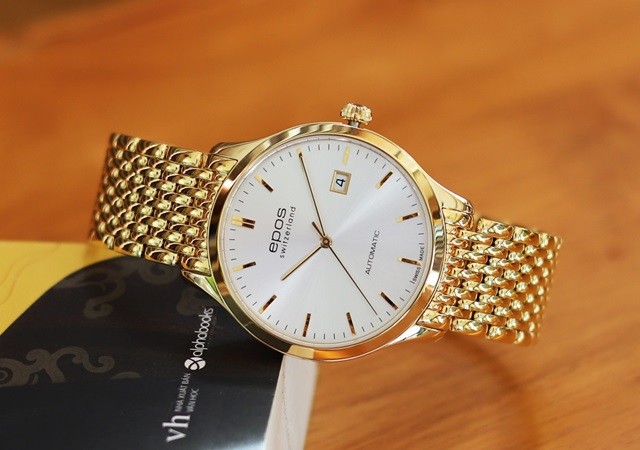 Black Friday, giảm giá đến 40% đồng hồ, kính mắt tại Đăng Quang Watch - Bóng Đá