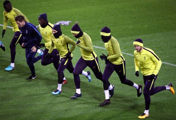 Bỏ lại nỗi đau Derby, Tottenham giờ chỉ biết có Dortmund - Bóng Đá
