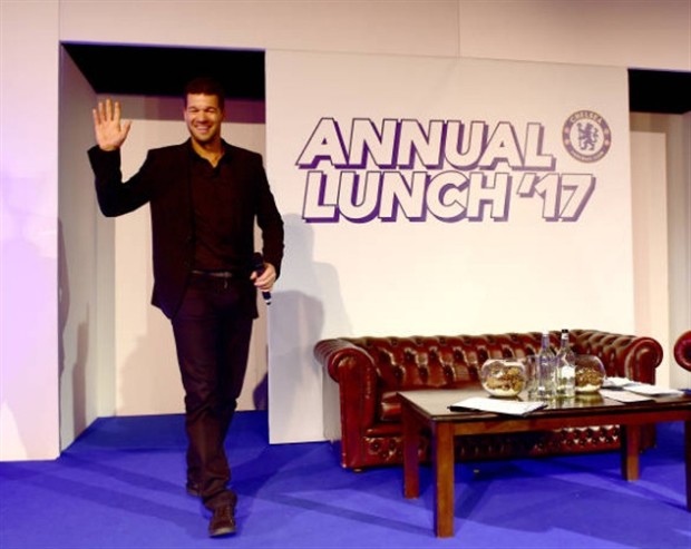Trở lại Chelsea, Lampard cười khoái chí bên cạnh Ballack và Cole - Bóng Đá