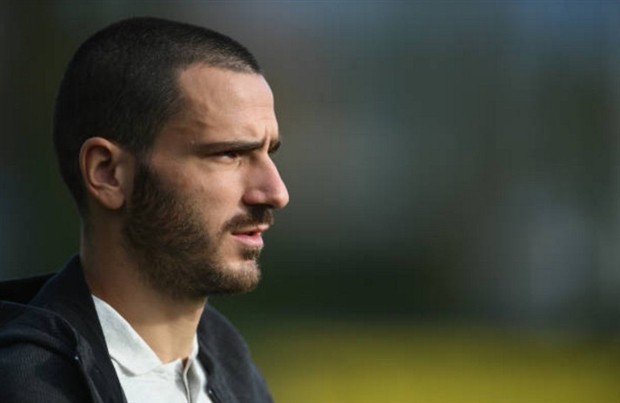 Bonucci né tránh các sao Juventus trên tuyển? - Bóng Đá