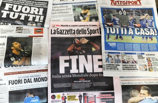 Người dân Italia 'chăm chỉ' đọc báo sau bi kịch tại San Siro - Bóng Đá