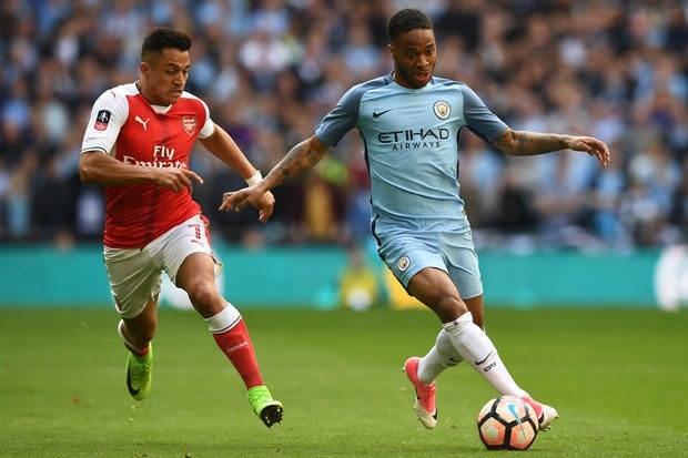 Đổi Sanchez lấy Sterling, NHM Arsenal đang 'khó xử' - Bóng Đá