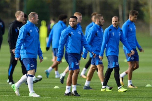 Khủng hoảng chưa qua, nhưng tiếng cười đã trở lại sân tập Everton - Bóng Đá