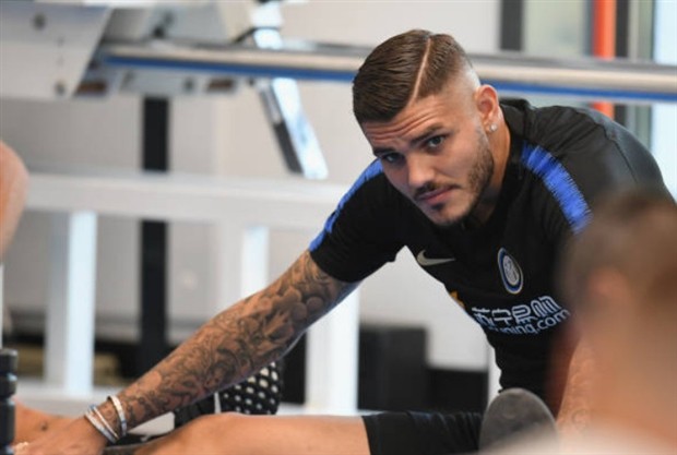 Icardi 'nhăn nhó' tập luyện sau ngày ra quân tệ hại - Bóng Đá