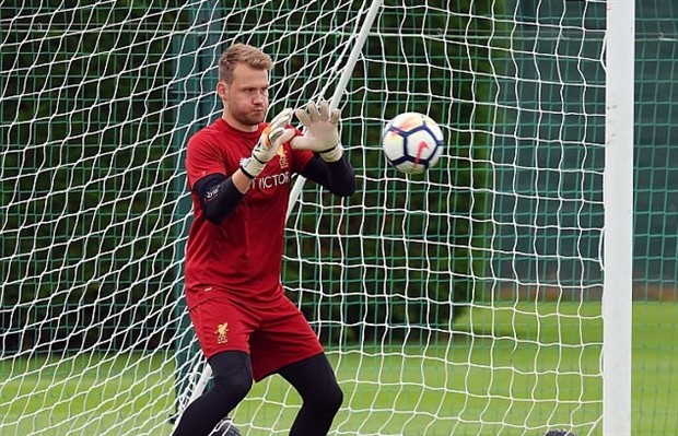 Fan Liverpool sửng sốt, khi Mignolet bị loại khỏi trận đấu với Arsenal - Bóng Đá