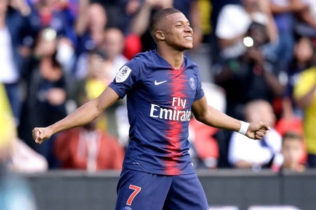 'Vua tốc độ' trong FIFA 19: Mbappe cho 'hít khói' tất cả - Bóng Đá
