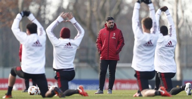 Chủ tịch Napoli mời hết sao Serie A đến dự tiệc Giáng Sinh - Bóng Đá