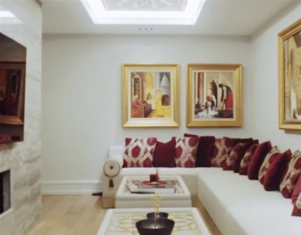 Mesut Ozil lần đầu khoe nhà tại London - Bóng Đá