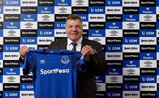 Big Sam trầm lắng trong buổi tập đầu tiên tại Everton - Bóng Đá