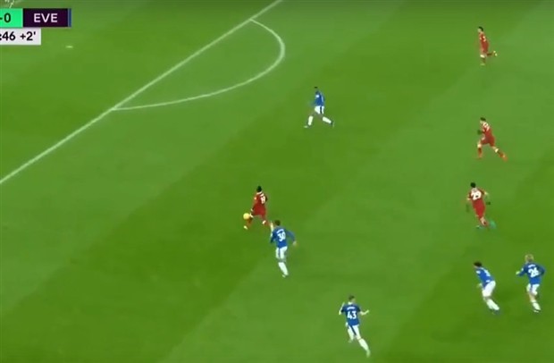 Liverpool mất 3 điểm, Mane cũng đáng trách chẳng kém Lovren - Bóng Đá