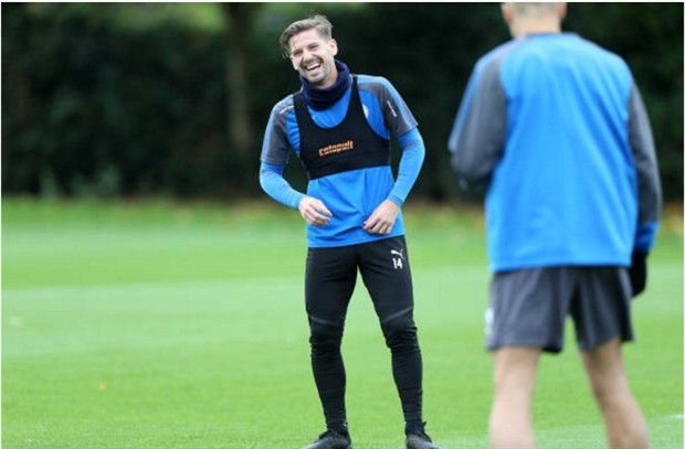 Thay tướng đổi vận, tiếng cười lại ùa về với Leicester  - Bóng Đá