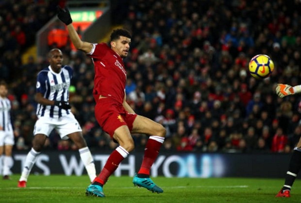 Klopp 'bám riết' trọng tài vì Liverpool bị từ chối bàn thắng - Bóng Đá