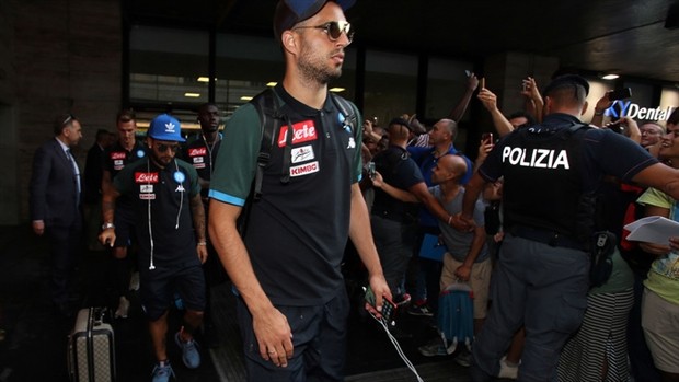 Napoli cực ngầu theo chân Ancelotti tiến đánh thành Rome - Bóng Đá