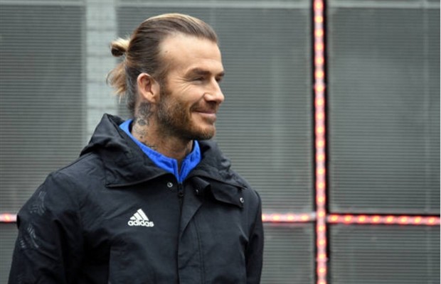 David Beckham lộ 'tuổi già' khi dự sự kiện tại Thượng Hải - Bóng Đá